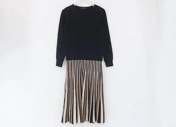 closet story 切替ニットワンピースの画像