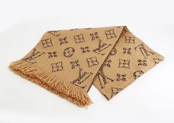 LOUIS VUITTON エシャルプ・ジャイアントモノグラムジャングル　マフラーの画像