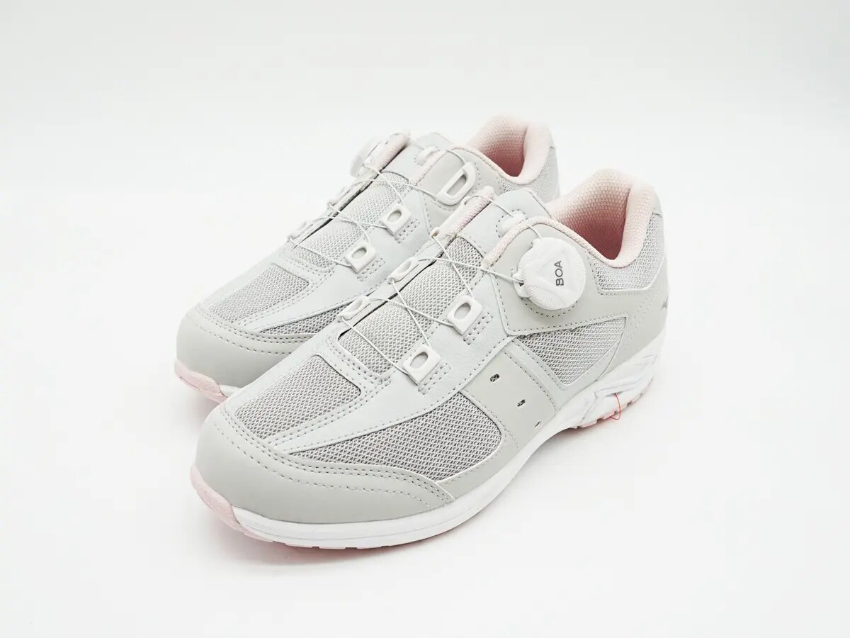 MIZUNO ウォーキングシューズの画像