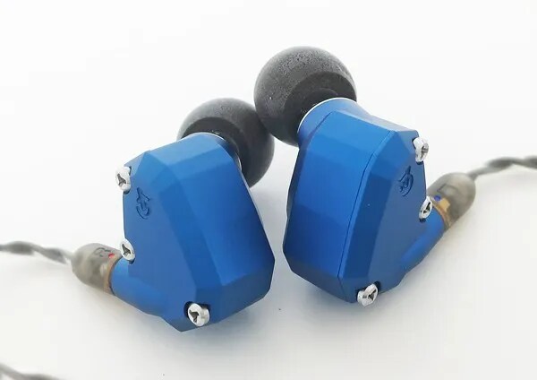 campfire audio C⁄2019 Q4 CAMPFIRE AUDIO C⁄2019 Q4 BLUE + ALOケーブル
