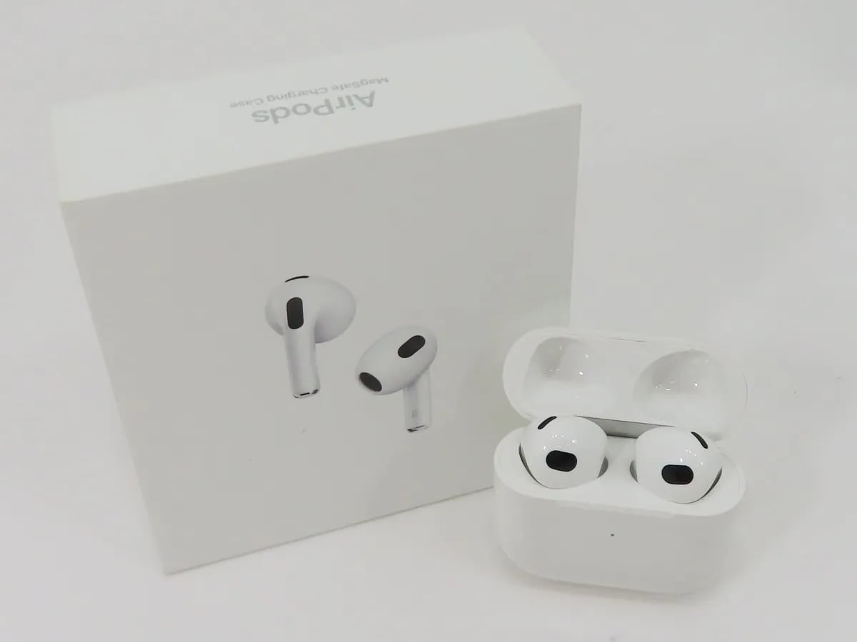 中古 Apple AirPods 第3世代 本体 ホワイト 美品】Apple AirPods Pro