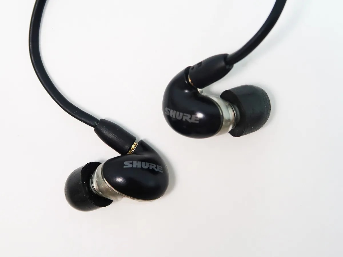 シュアSE846BABK UNI-A ブラック第1世代 shure （9年越し待望の新製品 
