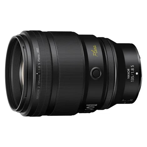 NIKKOR Z 135mm f/1.8 S Plena