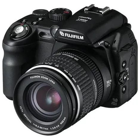 Finepix S9000