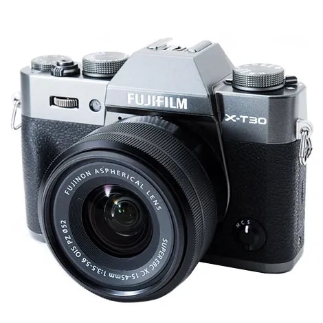 X-T30 15-45mmレンズキット チャコールシルバー