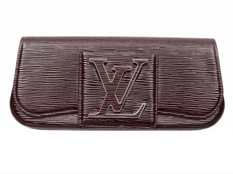 クラッチバッグ